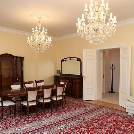 7k-apartman Sadova Κάρλοβι Βάρι